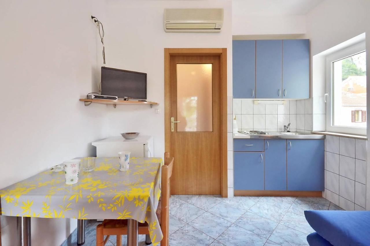 Omis - Michy Apartments Екстериор снимка