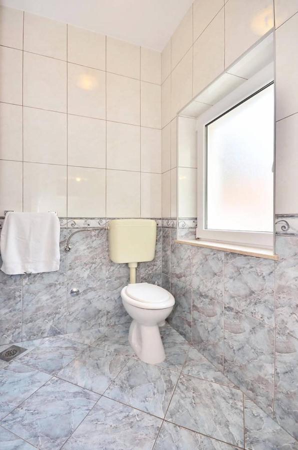 Omis - Michy Apartments Екстериор снимка