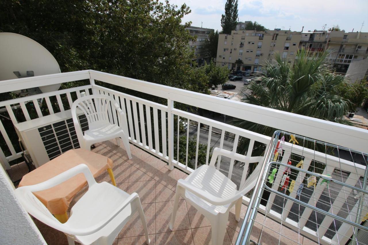 Omis - Michy Apartments Екстериор снимка