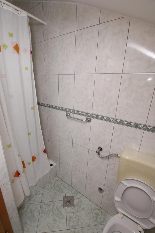 Omis - Michy Apartments Екстериор снимка