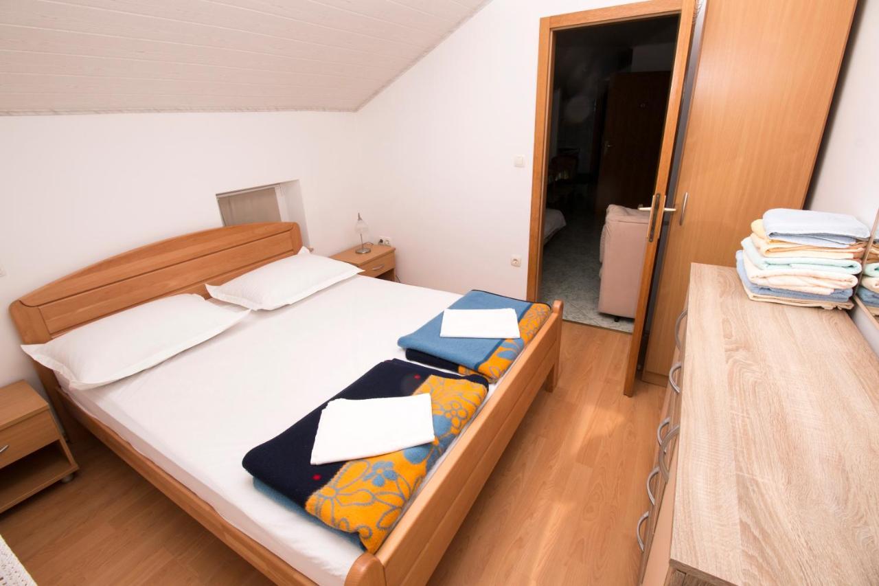 Omis - Michy Apartments Екстериор снимка
