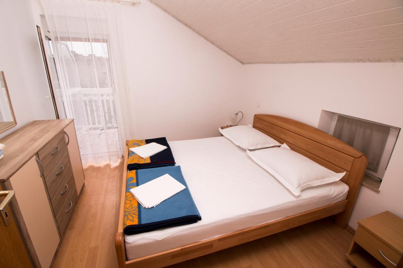 Omis - Michy Apartments Екстериор снимка