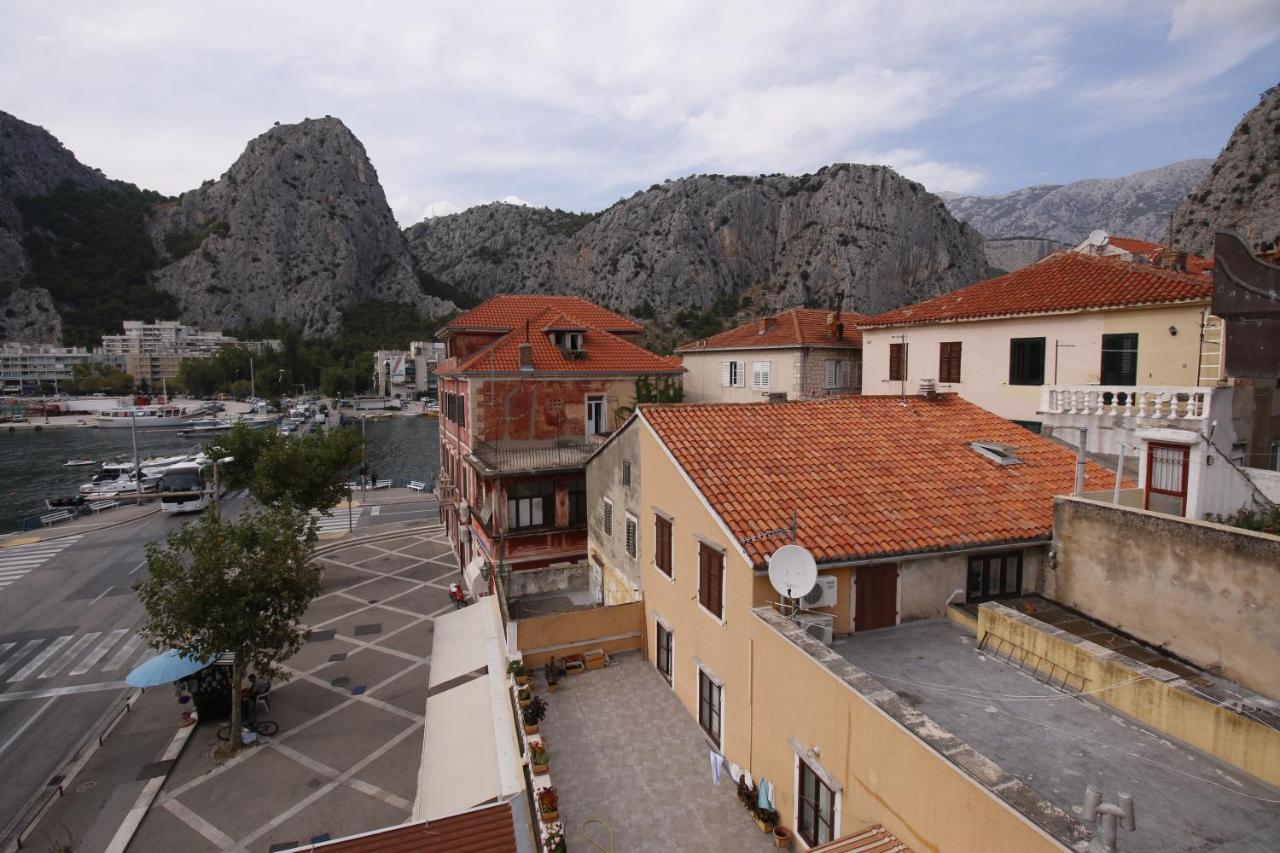 Omis - Michy Apartments Екстериор снимка